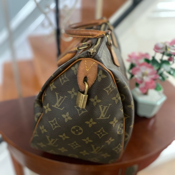 Vintage Louis Vuitton speedy Handbag - Picture 10 of 12